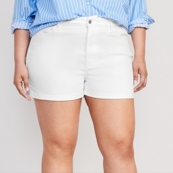 Old navy shorts - Picture 1 of 6